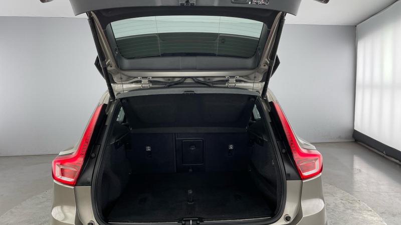 Used Volvo XC40 2020 for sale - 76684922: Photo 12