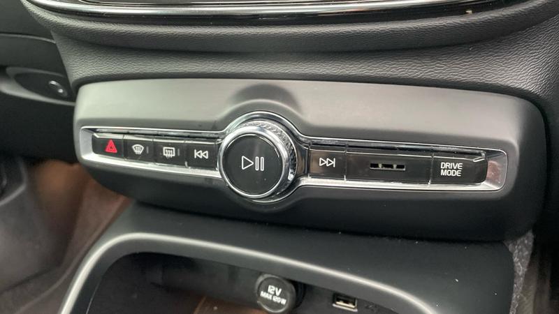 Used Volvo XC40 2020 for sale - 76684922: Photo 25