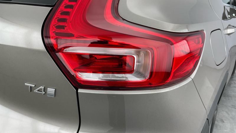 Used Volvo XC40 2020 for sale - 76684922: Photo 34