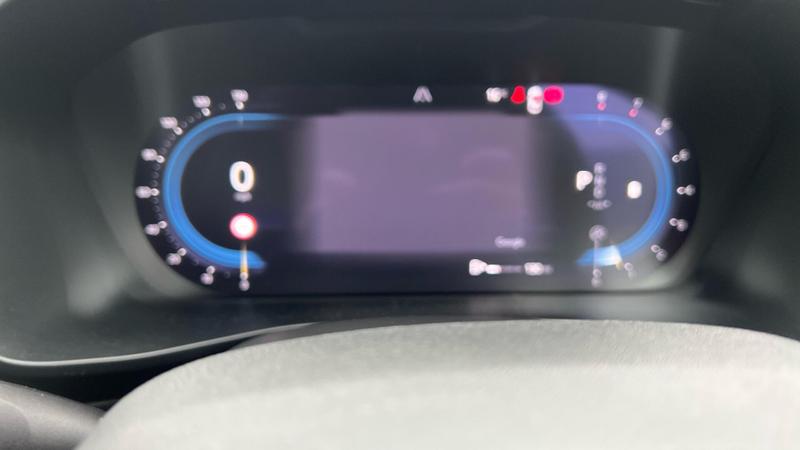 Used Volvo XC40 2023 for sale - 76117438: Photo 13