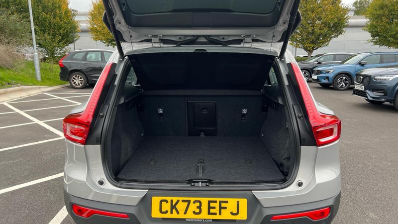 Used Volvo XC40 2023 for sale - 76117438: Photo 14