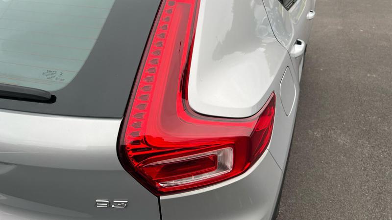 Used Volvo XC40 2023 for sale - 76117438: Photo 16