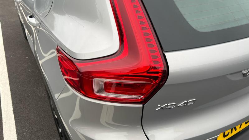 Used Volvo XC40 2023 for sale - 76117438: Photo 24