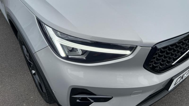 Used Volvo XC40 2023 for sale - 76117438: Photo 31