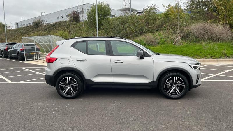 Used Volvo XC40 2023 for sale - 76117438: Photo 4