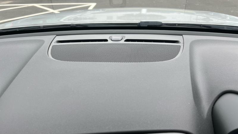 Used Volvo XC40 2023 for sale - 76117438: Photo 53