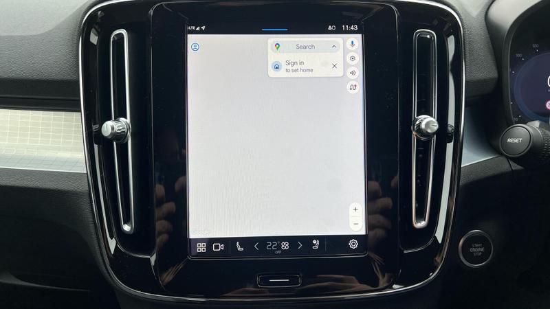 Used Volvo XC40 2023 for sale - 76117438: Photo 60