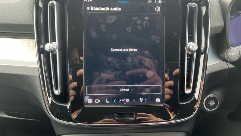 Used Volvo XC40 2023 for sale - 76117438: Photo 61