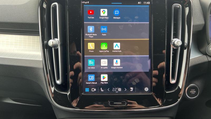 Used Volvo XC40 2023 for sale - 76117438: Photo 64