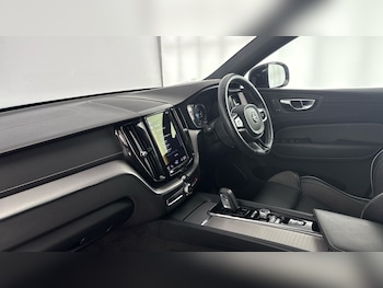 Used Volvo XC60 2021 for sale - 78496341: Photo
