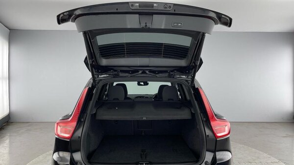 Used Volvo XC40 2023 for sale - 75446218: Photo 12
