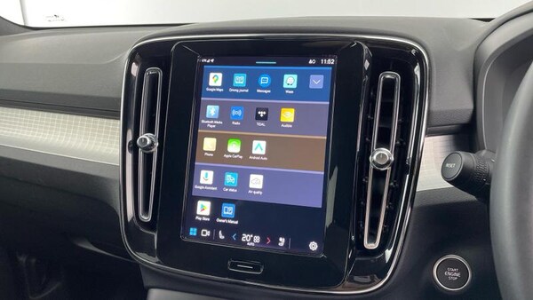 Used Volvo XC40 2023 for sale - 75446218: Photo 7
