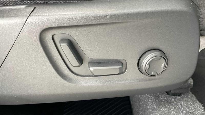 Used Volvo XC40 2024 for sale - 77248606: Photo 16