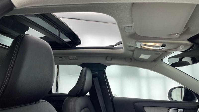 Used Volvo XC40 2024 for sale - 77248606: Photo 27