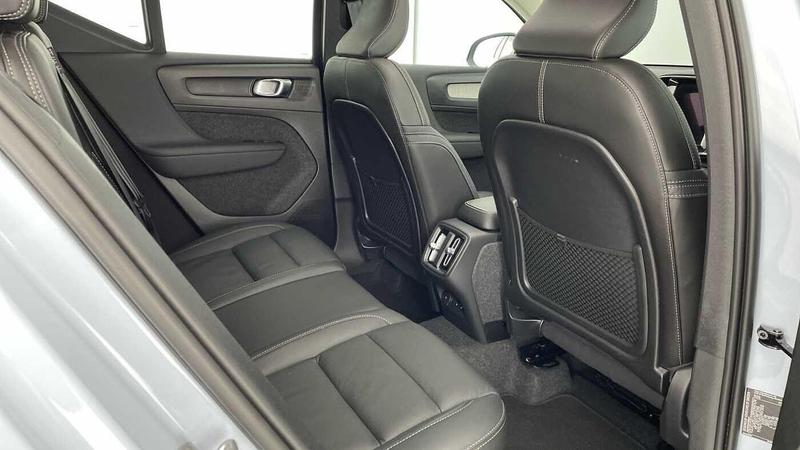 Used Volvo XC40 2024 for sale - 77248606: Photo 29