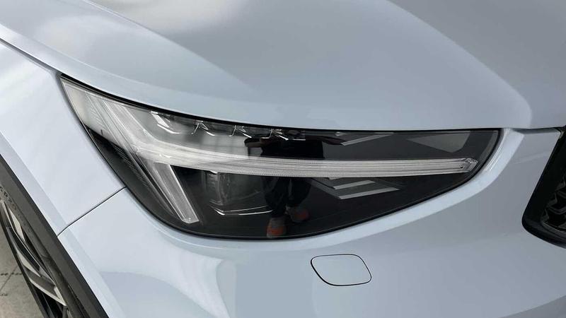 Used Volvo XC40 2024 for sale - 77248606: Photo 42