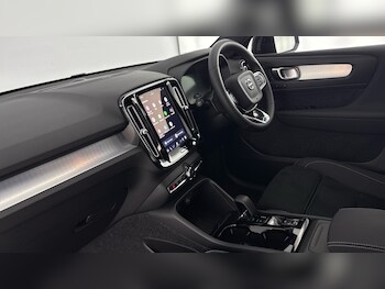 Used Volvo XC40 2025 for sale - 78067073: Photo