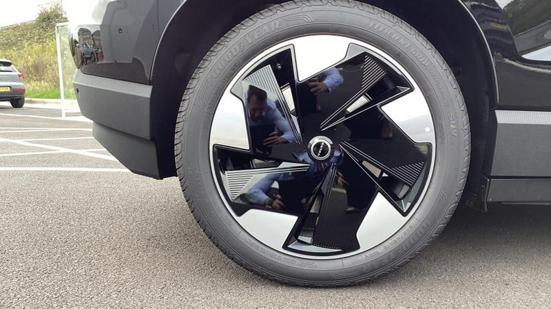 Used Volvo EX30 2025 for sale - 75972952: Photo 5