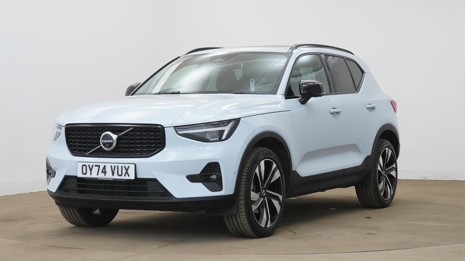 Used Volvo XC40 2024 for sale - 77803937: Photo 10