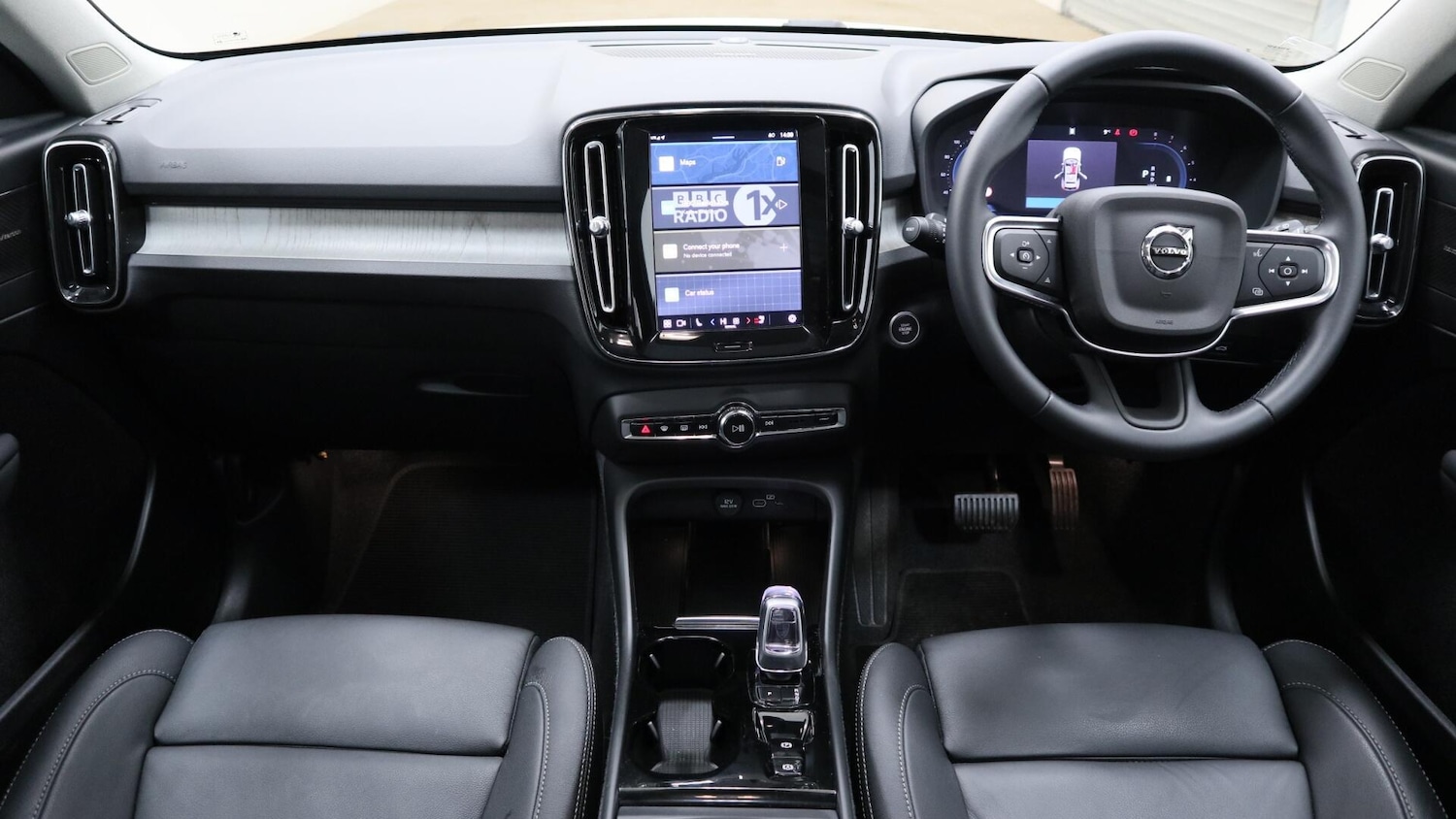 Used Volvo XC40 2024 for sale - 77803937: Photo 13