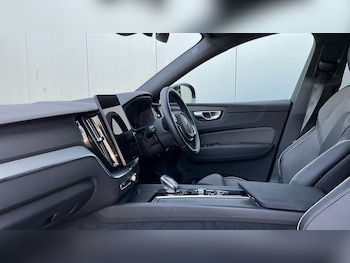 Used Volvo XC60 2026 for sale - 79030258: Photo