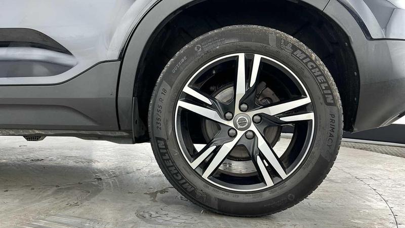 Used Volvo XC40 2021 for sale - 76196516: Photo 4