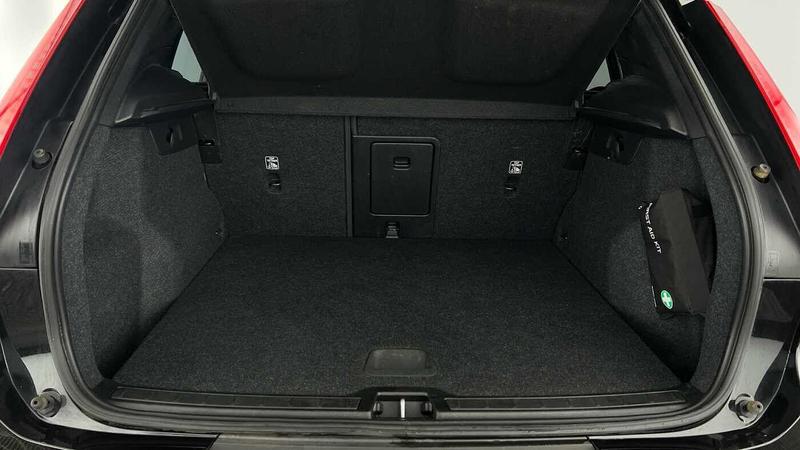 Used Volvo XC40 2021 for sale - 76196516: Photo 5