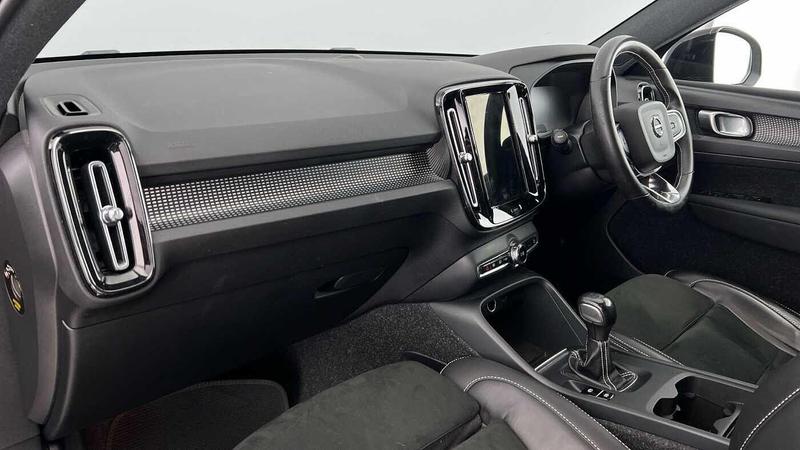 Used Volvo XC40 2021 for sale - 76196516: Photo 6