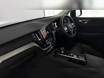 Used Volvo XC60 2024 for sale - 78042236: Photo