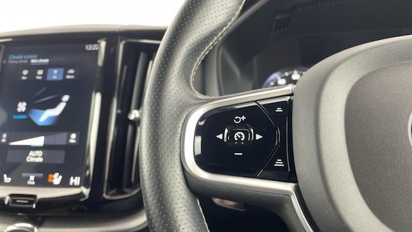 Used Volvo XC60 2018 for sale - 75529644: Photo 19