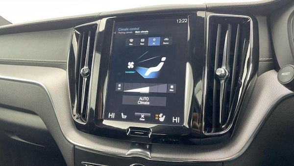 Used Volvo XC60 2018 for sale - 75529644: Photo 25