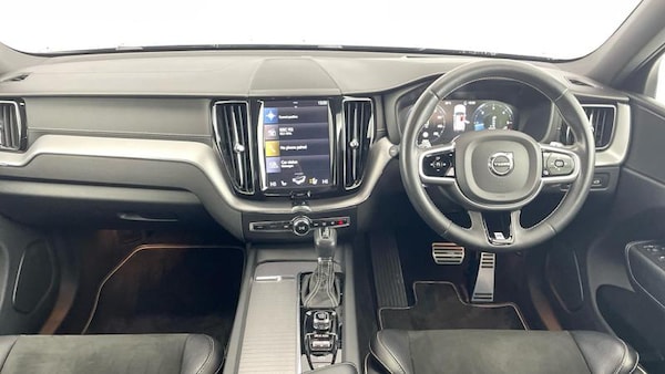 Used Volvo XC60 2018 for sale - 75529644: Photo 8