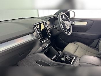 Used Volvo XC40 2024 for sale - 79057257: Photo
