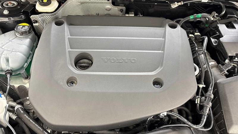 Used Volvo XC40 2025 for sale - 76748126: Photo 15