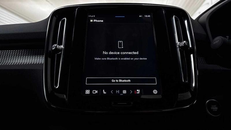 Used Volvo XC40 2025 for sale - 76748126: Photo 37