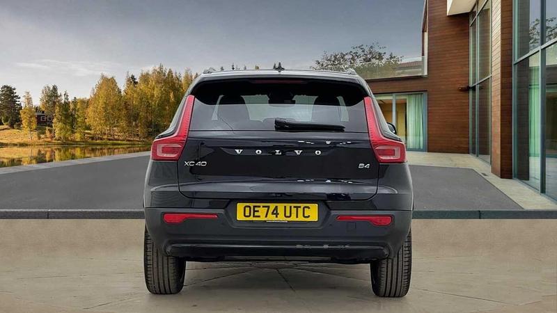 Used Volvo XC40 2025 for sale - 76748126: Photo 4