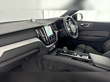 Used Volvo XC60 2021 for sale - 78917849: Photo