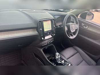 Used Volvo XC40 2026 for sale - 79786116: Photo