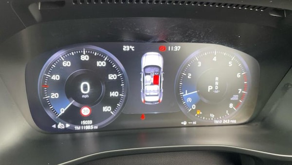 Used Volvo XC40 2020 for sale - 76322360: Photo 11