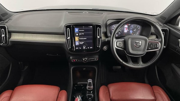Used Volvo XC40 2020 for sale - 76322360: Photo 8