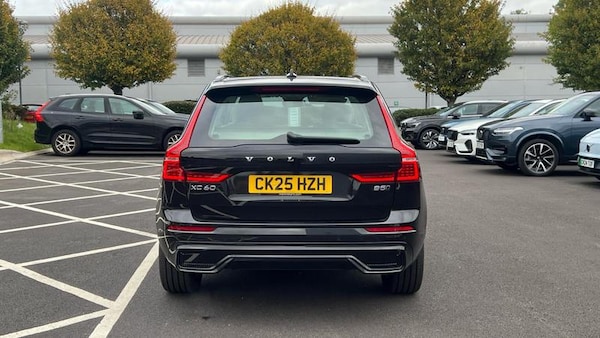 Used Volvo XC60 2025 for sale - 76234708: Photo 10