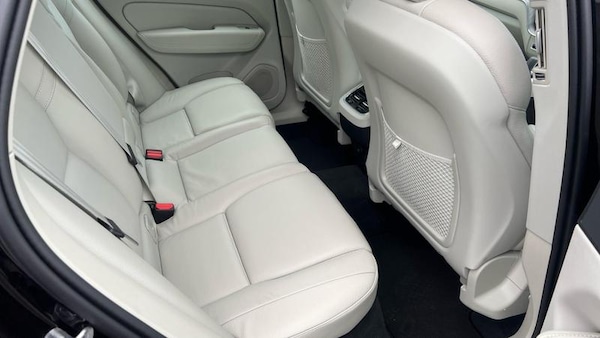 Used Volvo XC60 2025 for sale - 76234708: Photo 9