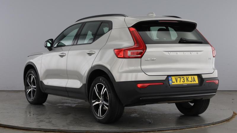 Used Volvo XC40 2023 for sale - 76117559: Photo 3