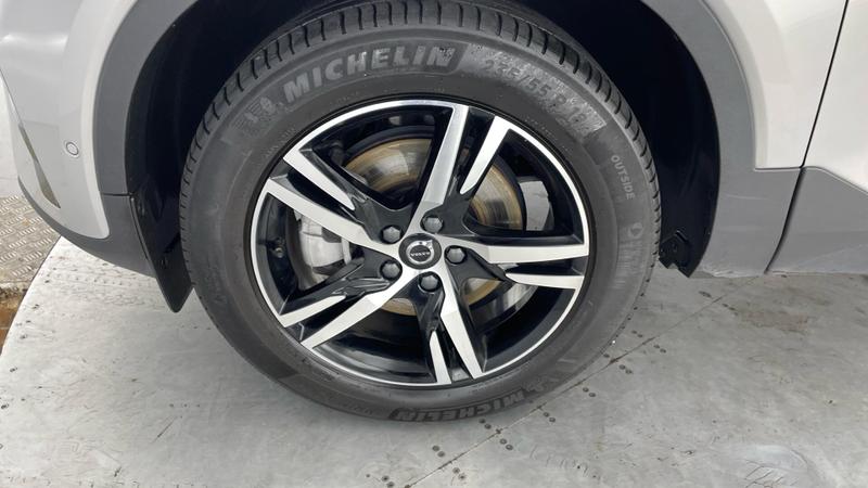 Used Volvo XC40 2023 for sale - 76117559: Photo 33