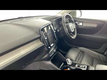 Used Volvo XC40 2021 for sale - 74834536: Photo