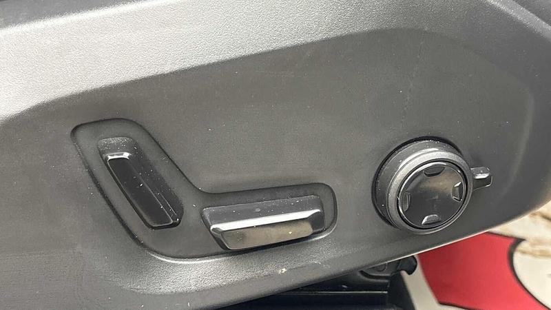 Used Volvo XC60 2025 for sale - 77152108: Photo 27