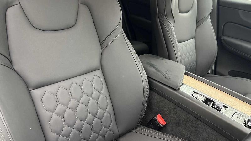 Used Volvo XC60 2025 for sale - 77152108: Photo 28