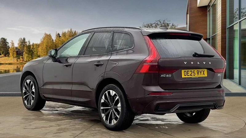Used Volvo XC60 2025 for sale - 77152108: Photo 5