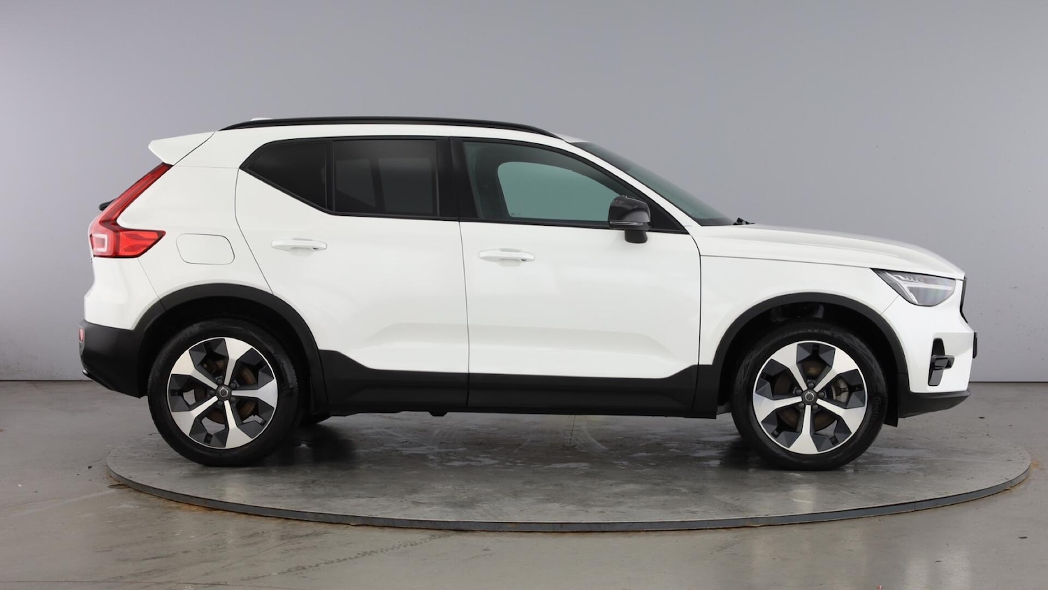 Used Volvo XC40 2024 for sale - 77506294: Photo 4