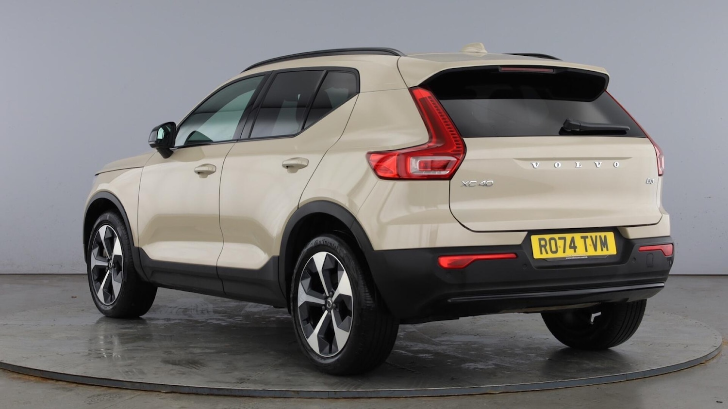 Used Volvo XC40 2025 for sale - 77515878: Photo 3
